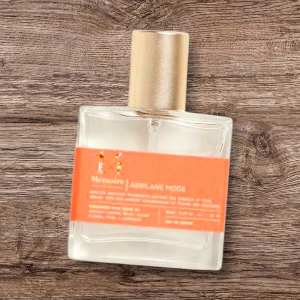 MEMOIRE ARCHIVESAirplane Mode Eau de Parfum